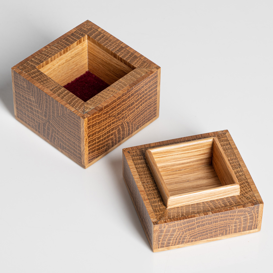 Oak cube by Mark Barlow, open