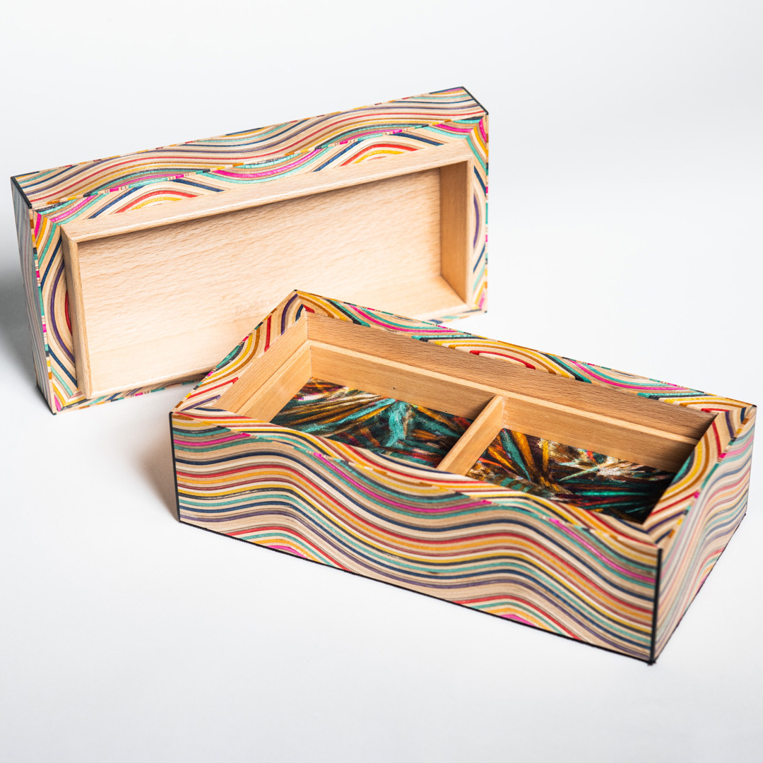 Detail 2 of Wave Box by Mark Barlow