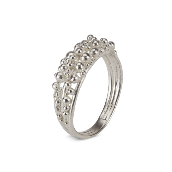 Scattered Granule Ring by Hannah Bedford