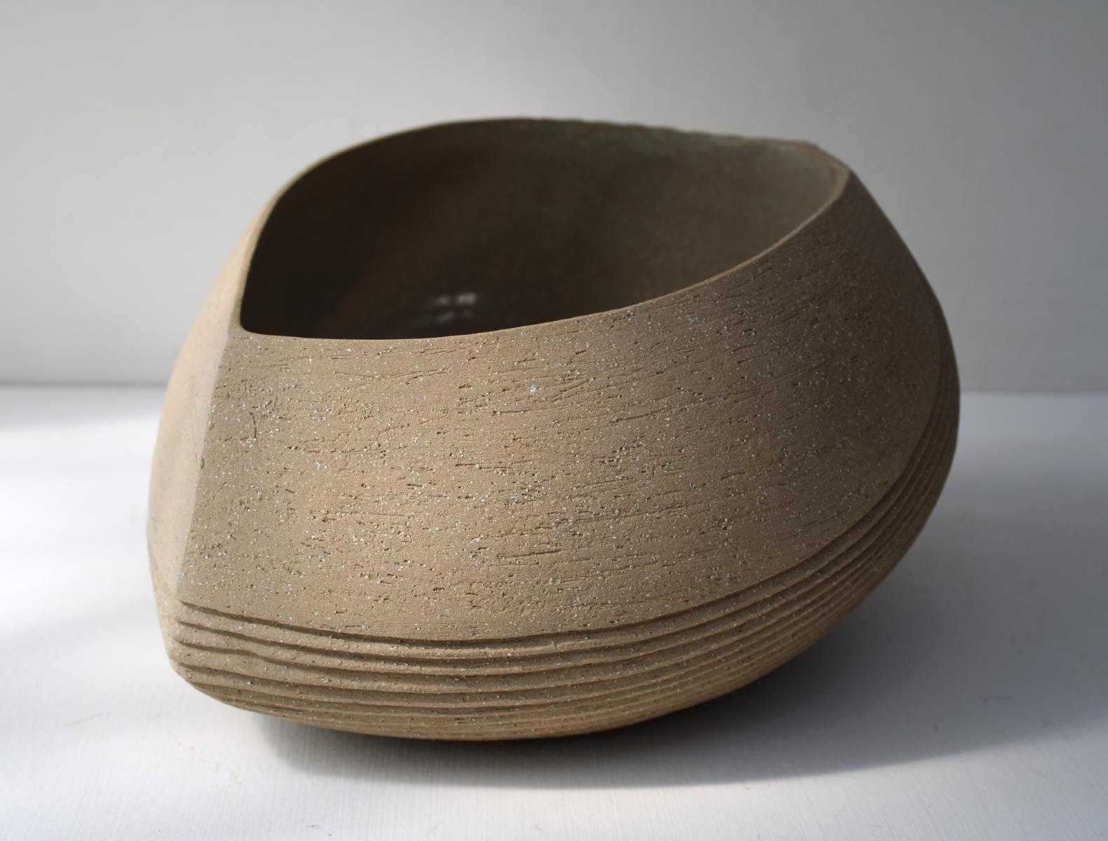 Large Landlines Bowl, ceramic by Michele Bianco